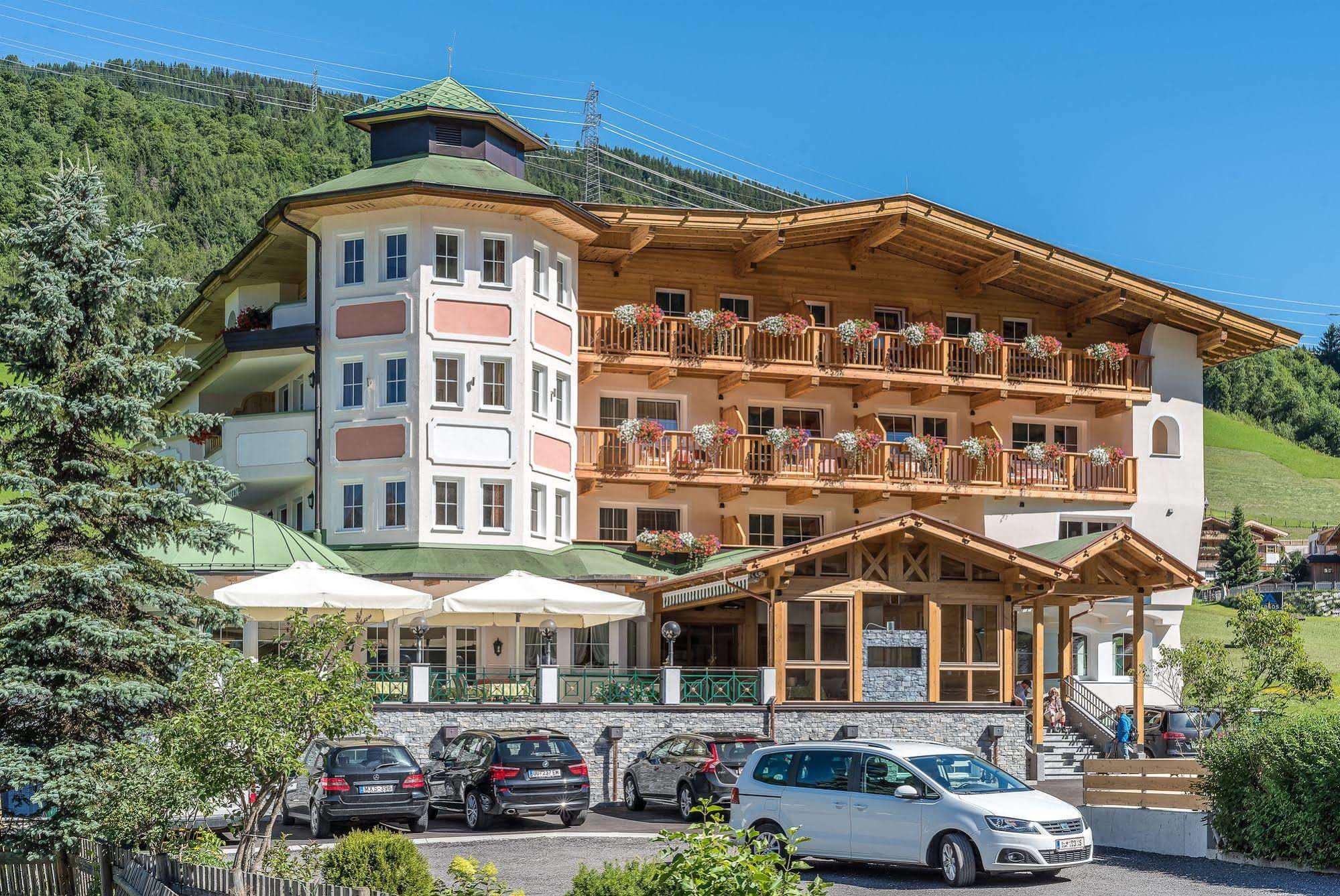 Hotel Maria Theresia Gerlos Zewnętrze zdjęcie